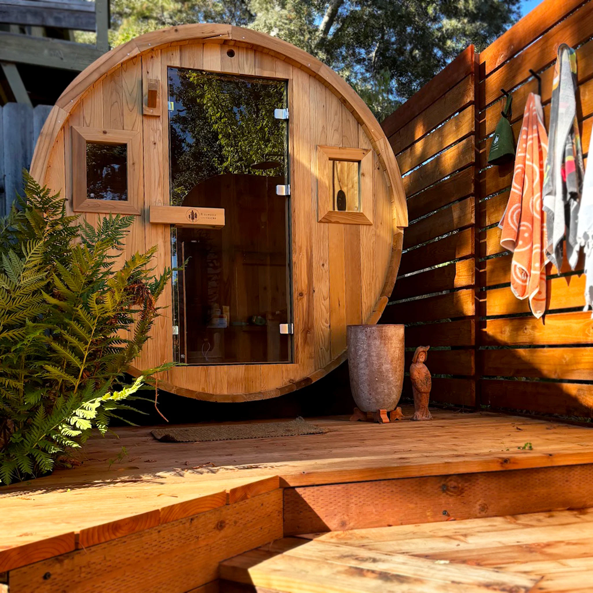Barrel Outdoor Sauna - 6 Person - Image 4