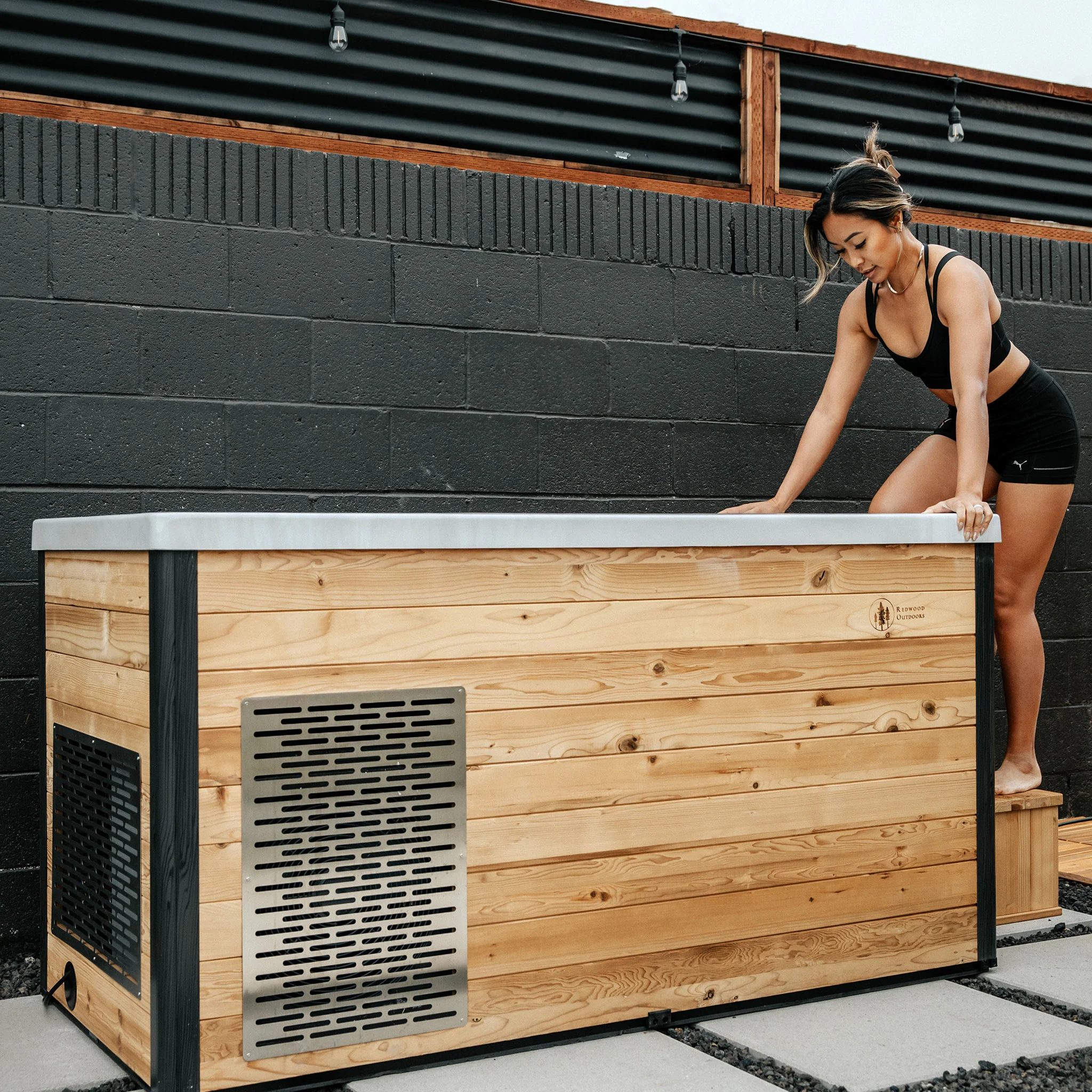 Duo Outdoor Sauna x Denali Cold Plunge - Image 10