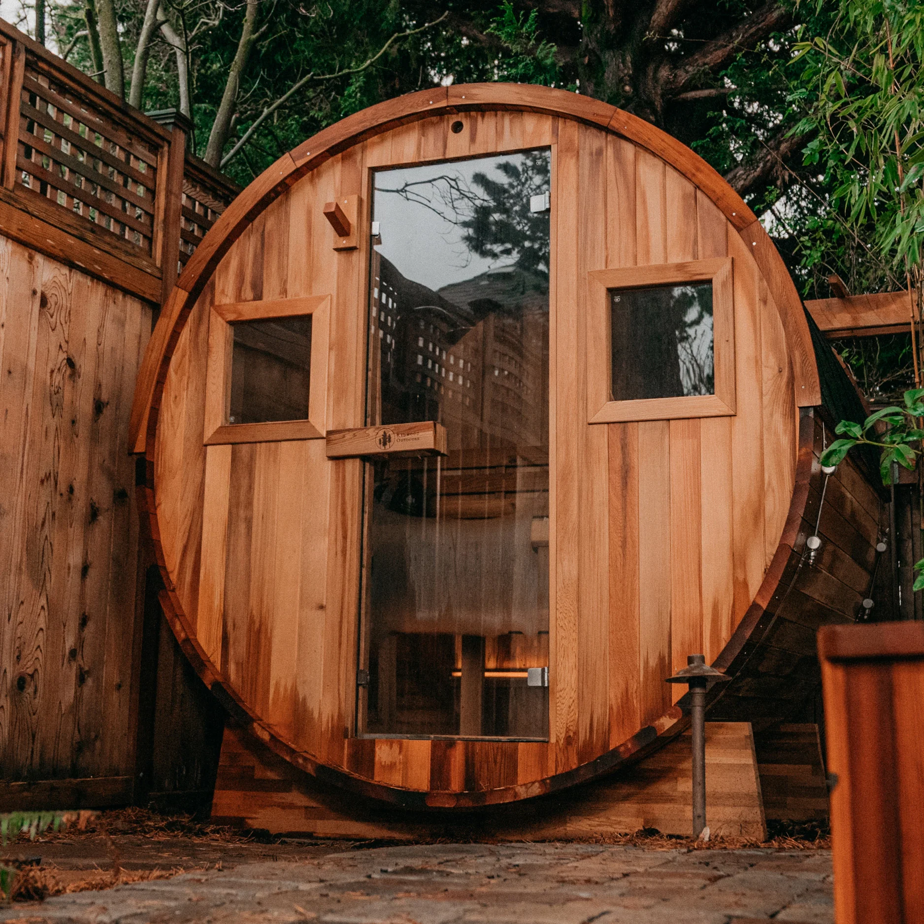 Extra-Wide Outdoor Barrel Sauna - 6 Person - Image 4